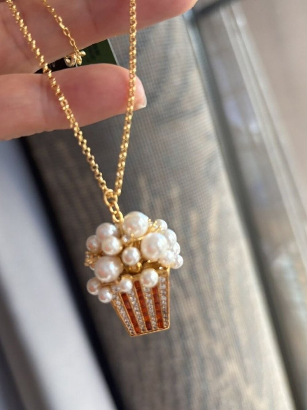 Kate Spade Women's Three-Dimensional Pearl Popcorn Pendant Necklace - Picture 1 of 7